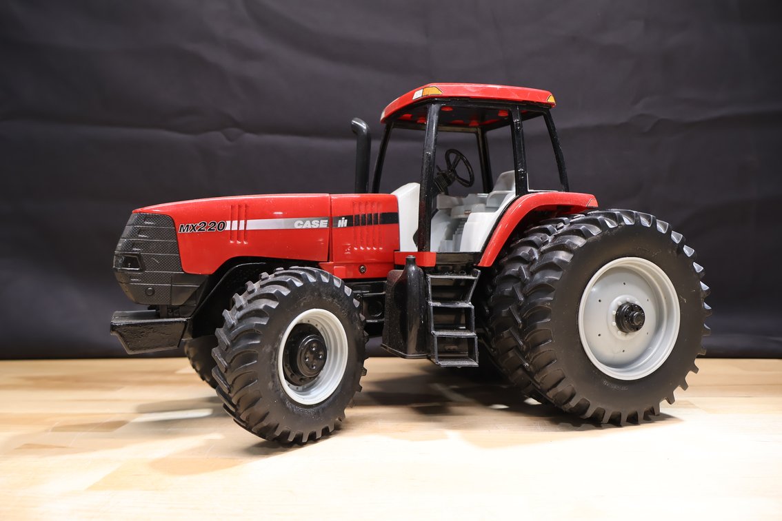 Case IH MX220