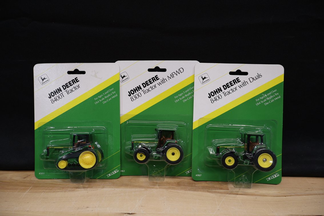 (3X) John Deere 8400