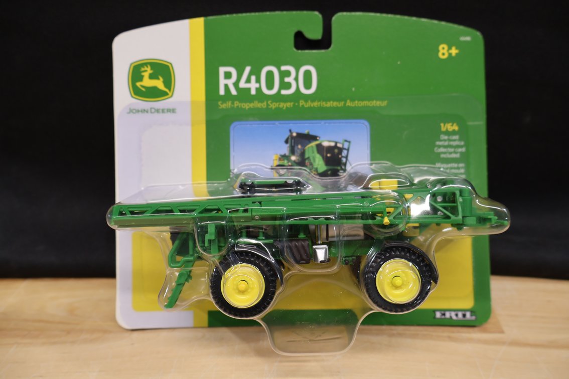 John Deere R4030