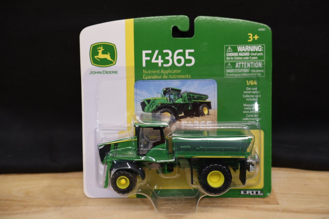 John Deere F4365