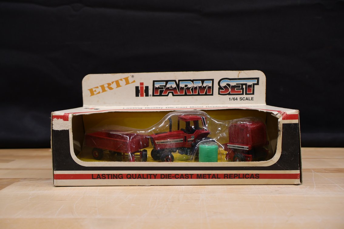 IH 3pc Farm Set