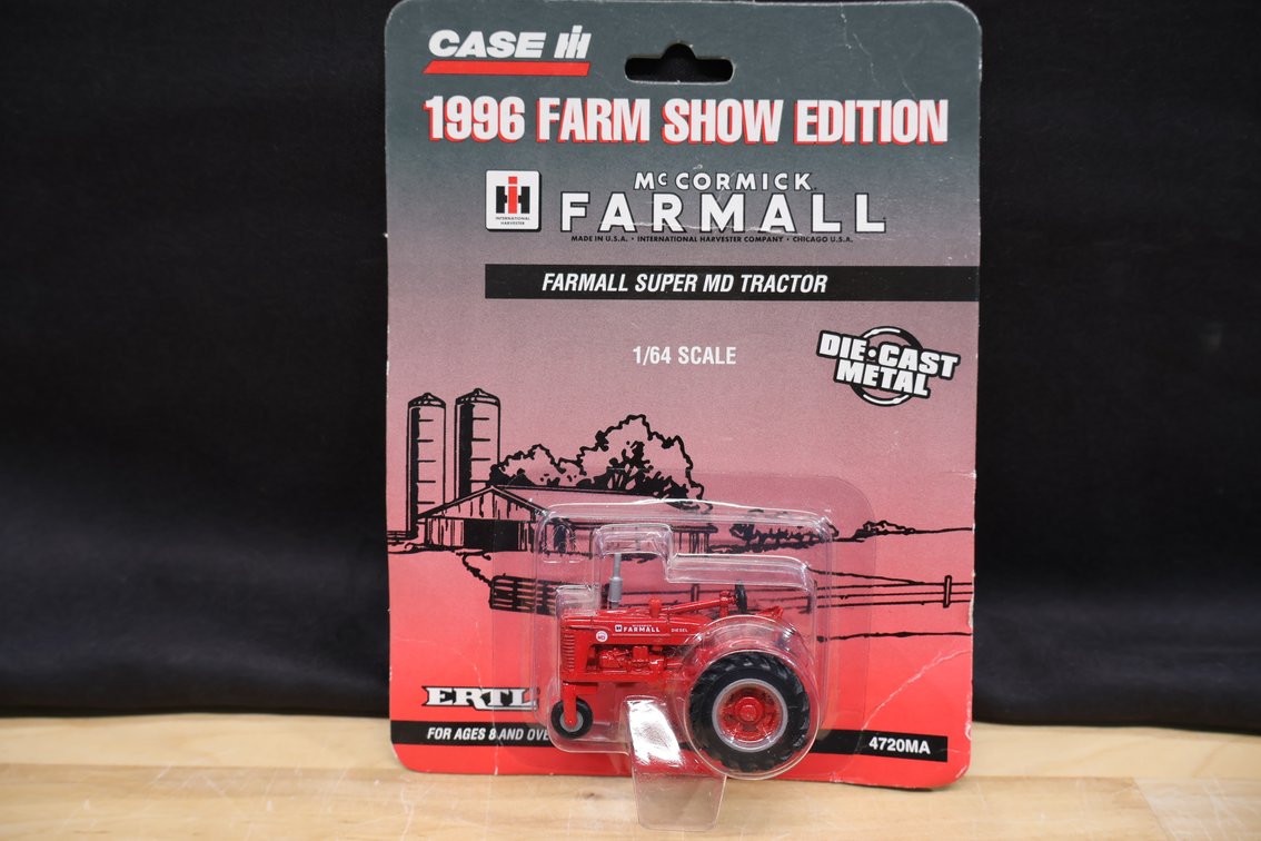 Farmall Super MD