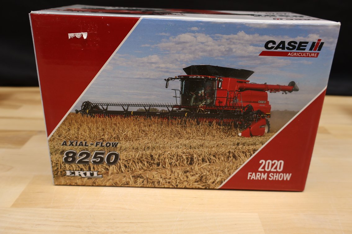 Case IH 8250