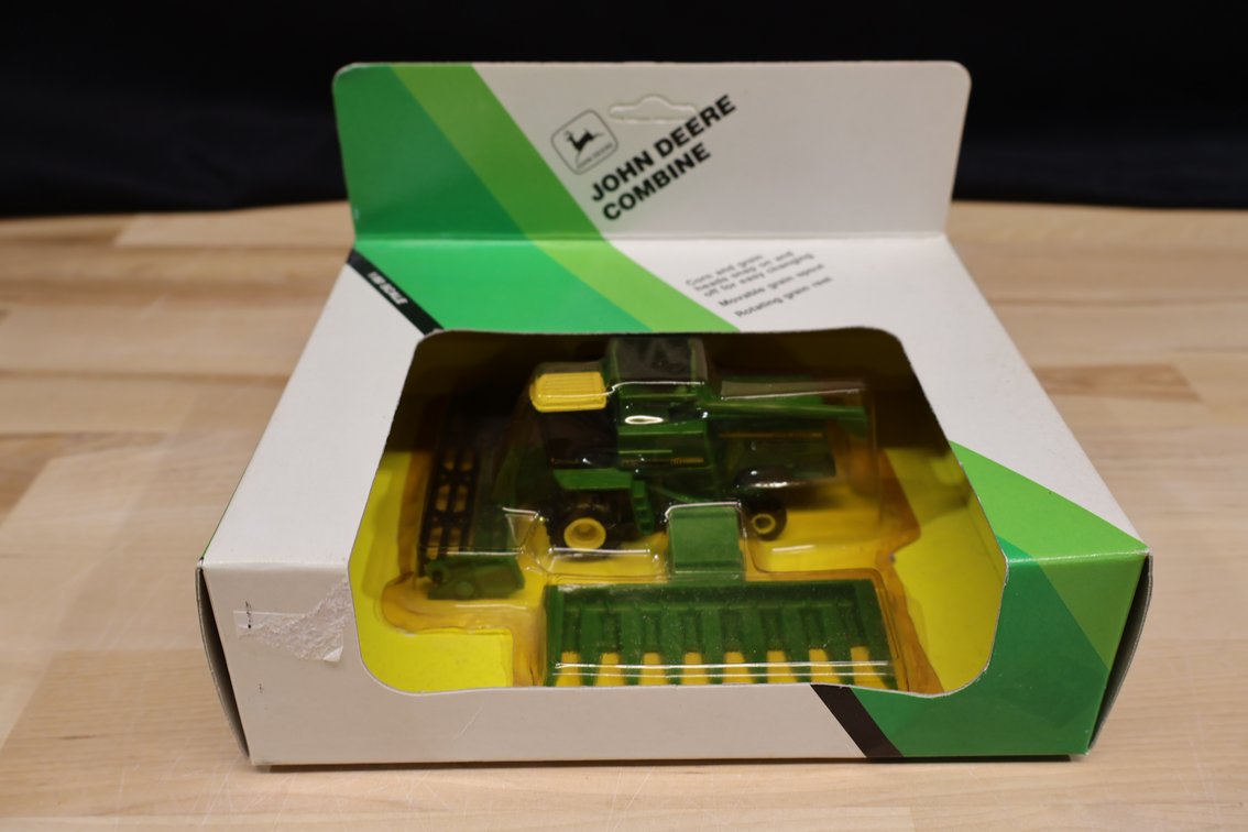 John Deere Turbo Combine