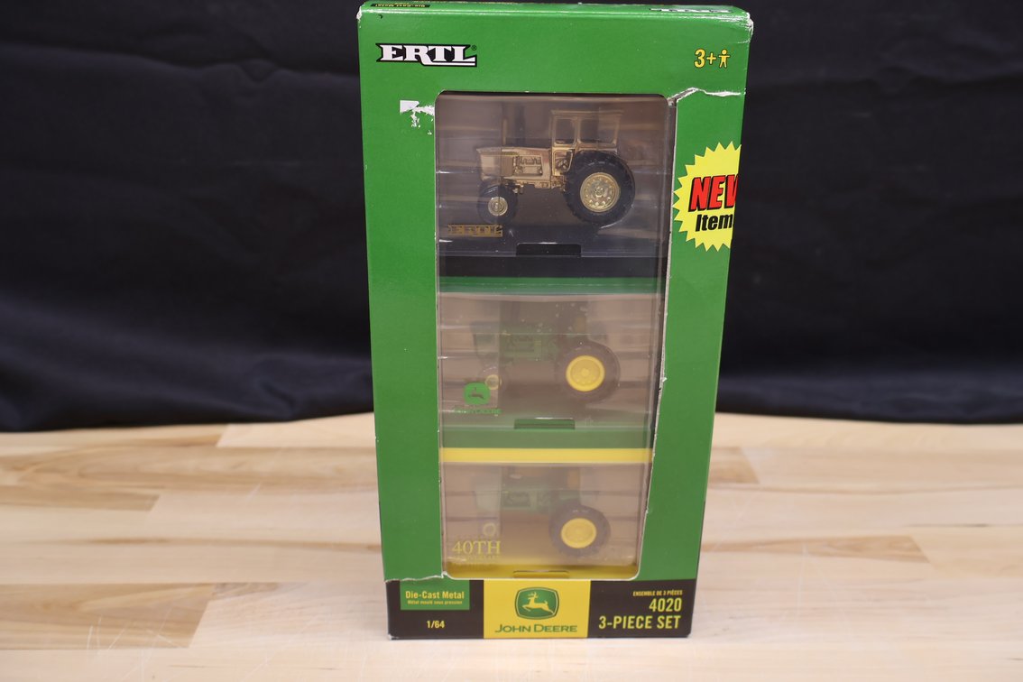 John Deere 4020 40th Anniversary Set