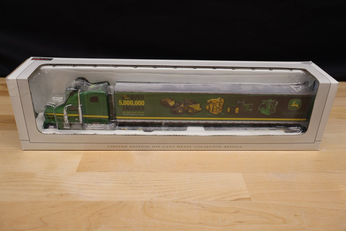 John Deere Engine Hauler