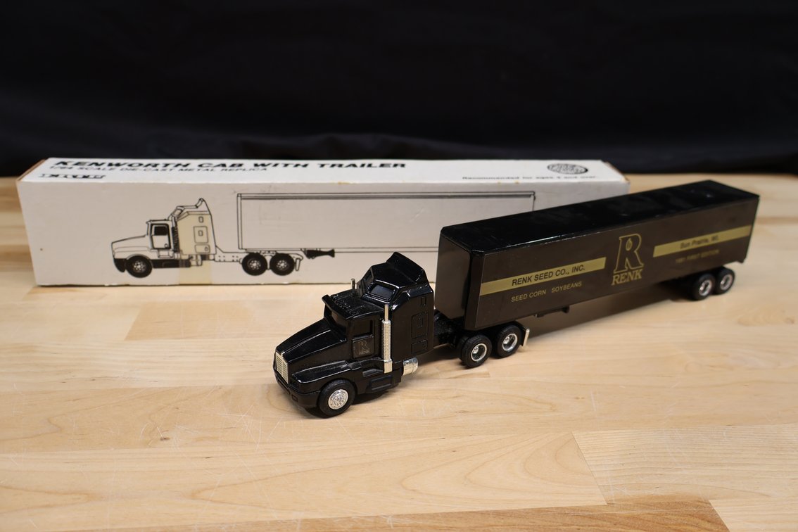 Renk Seed Co Hauler