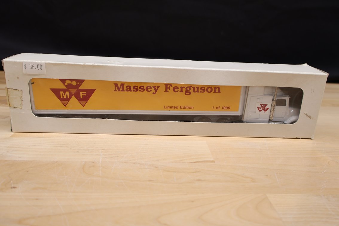 Massey Ferguson Hauler