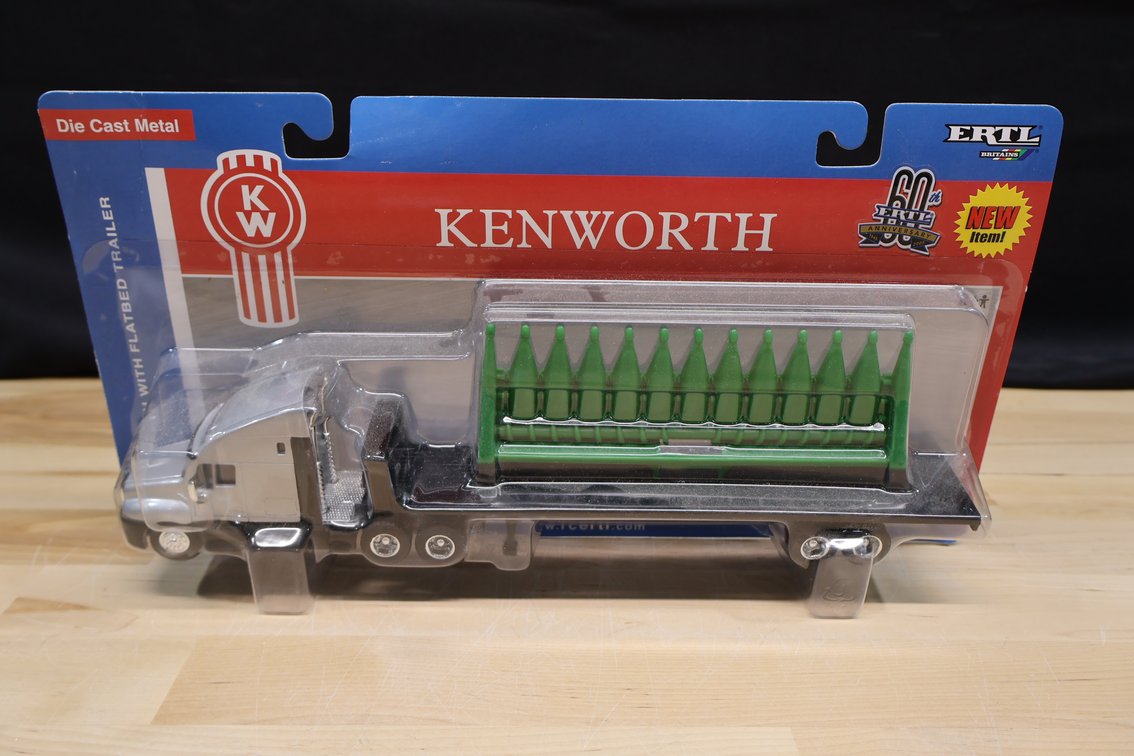 Kenworth With Corn head Load