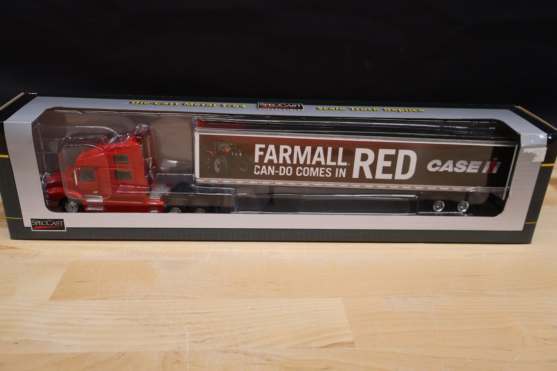 Farmall Hauler