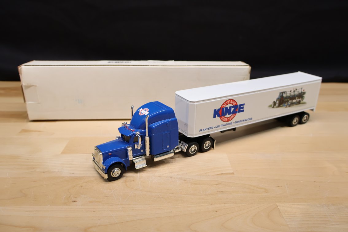 Kinze 30th Anniversary Hauler