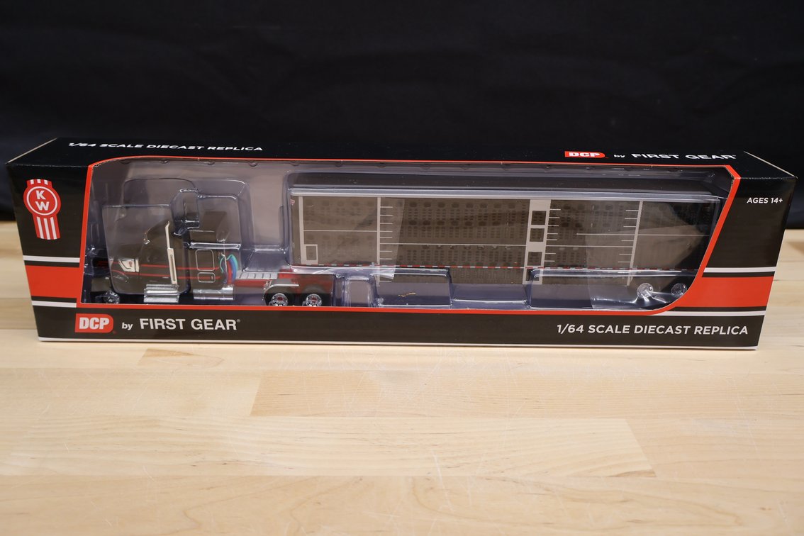 Black/Red Kenworth W990 w/Wilson Pot