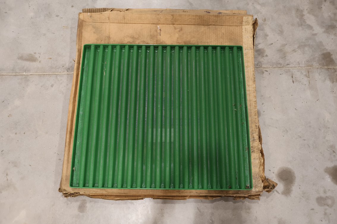 John Deere 4040 Side Screen