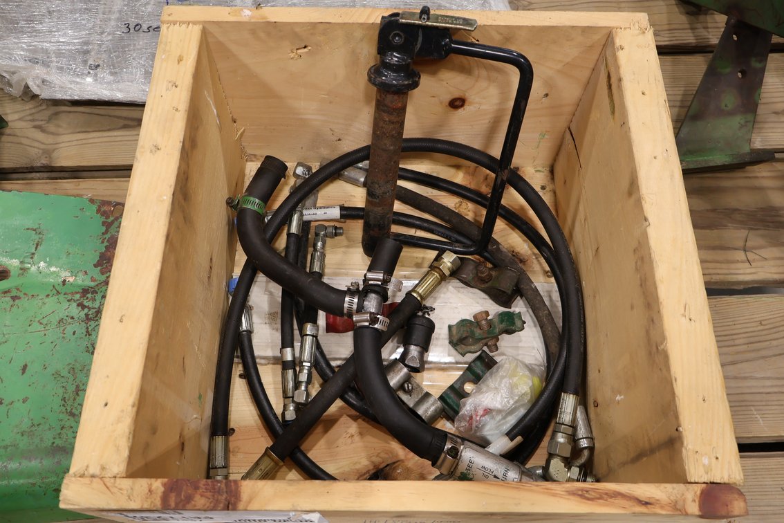 Crate of Misc Hydraulics