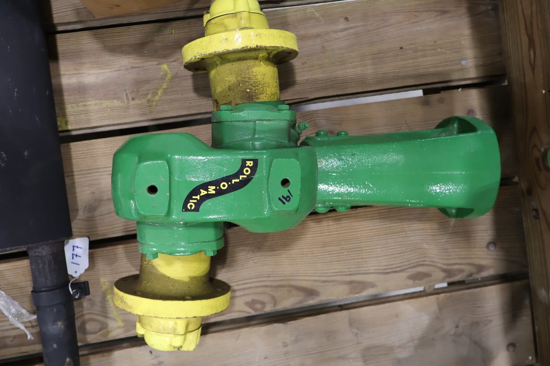 John Deere Roll-O-Matic Front End