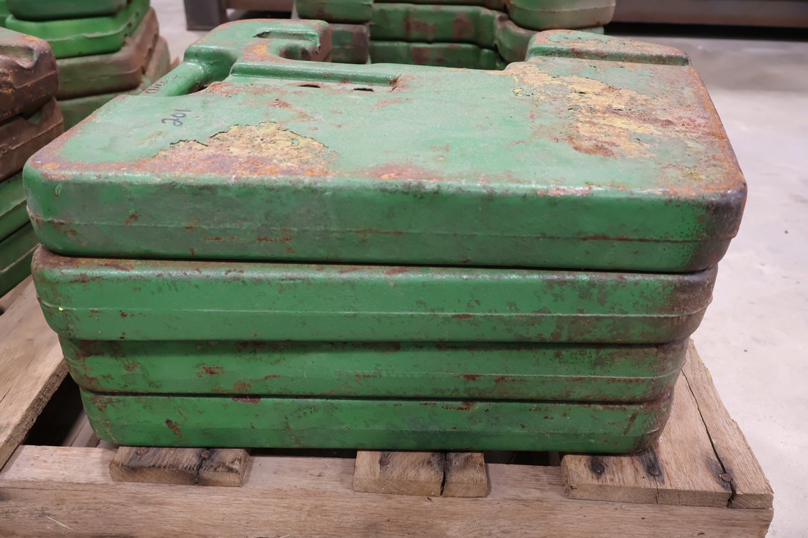 John Deere Suitcase Weights 4X THE BID
