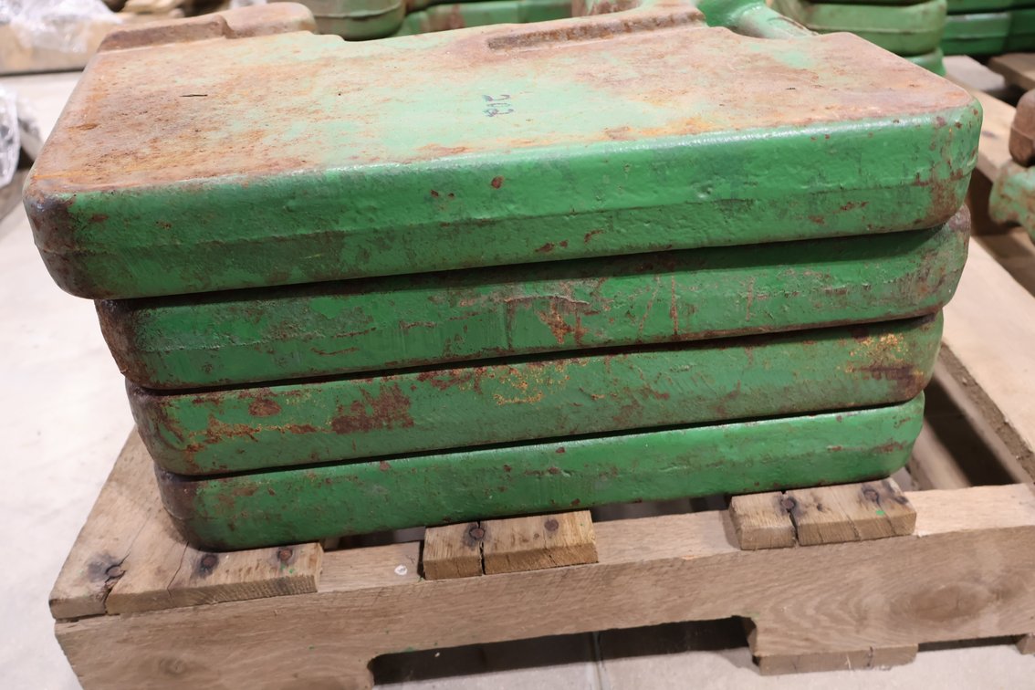 John Deere Suitcase Weights 4X THE BID