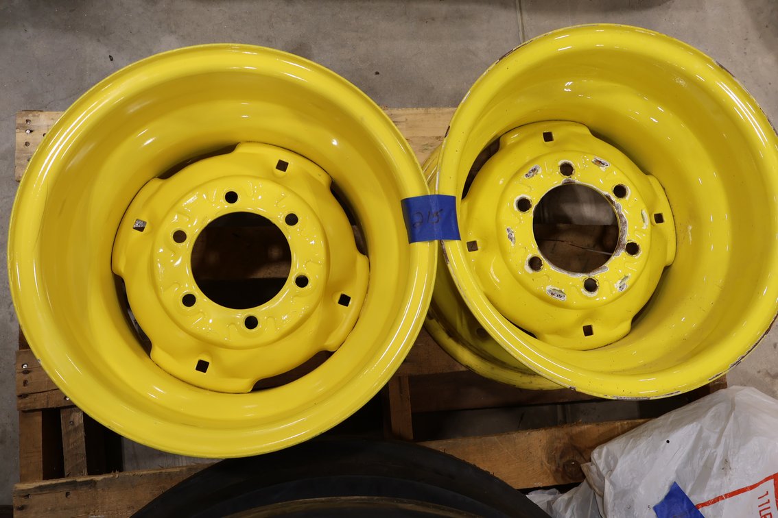 John Deere Front Rims 2X THE BID