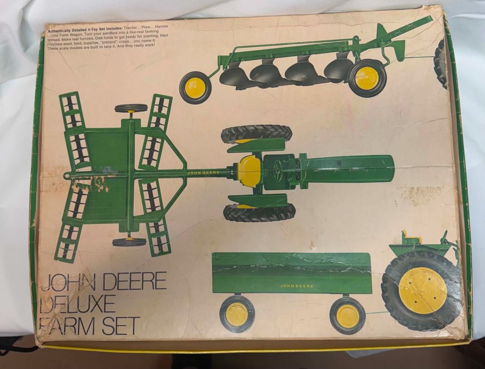 John Deere Ice Cream Box Farm Set