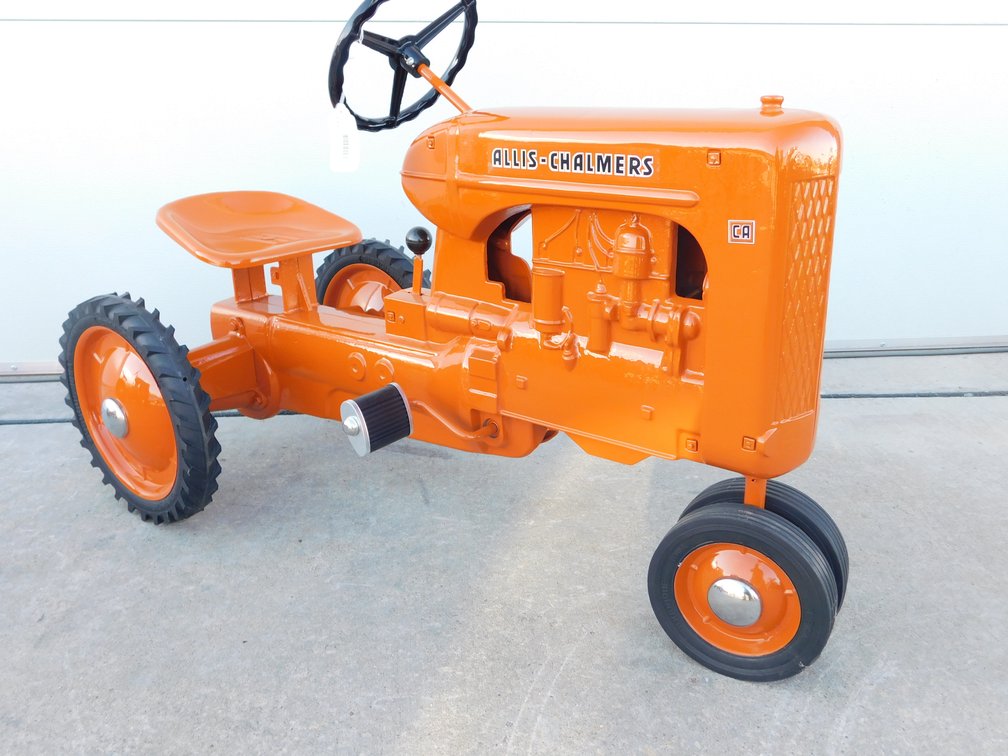Allis Chalmers CA Version 1 Pedal