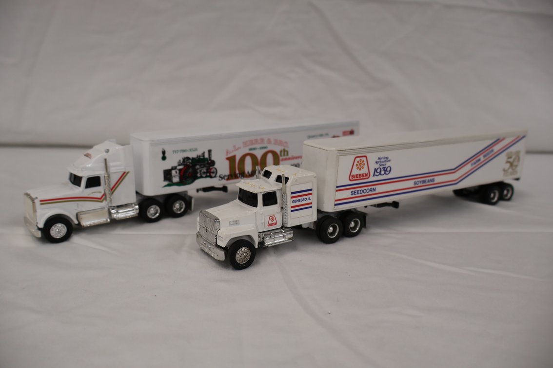 (2X)Ertl Semi Lot
