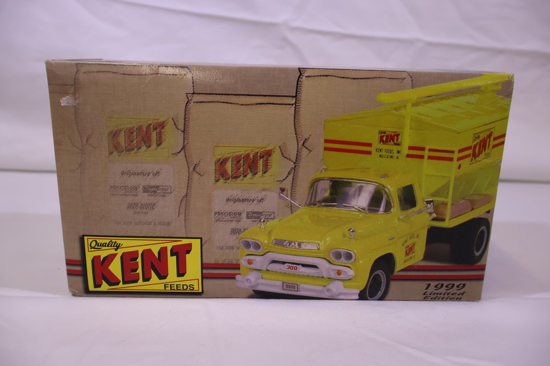 Kent Feeds Feed Truck