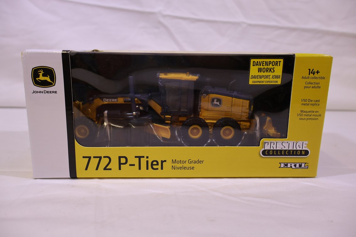 John Deere 772 P Tier Grader DAVENPORT WORKS EQUIPMENT EXPEDITION