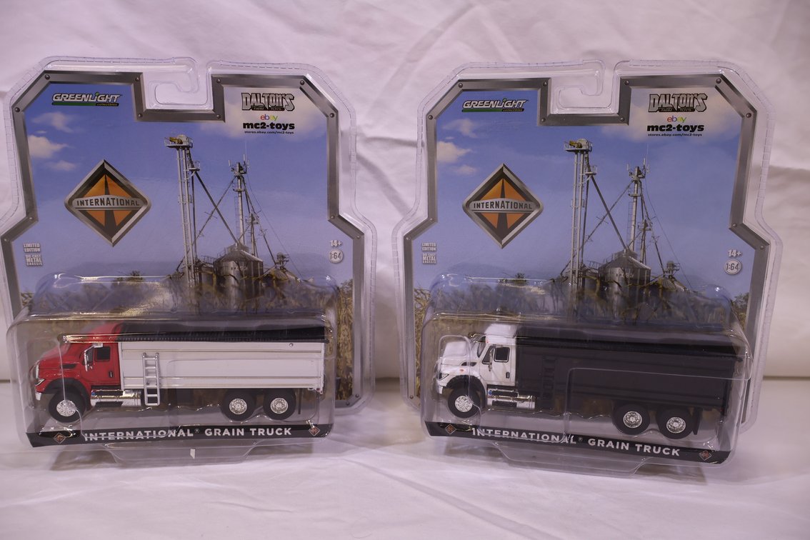 (2X)Greenlight Truck Lot