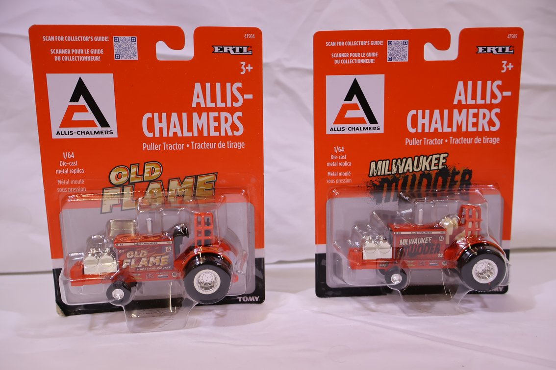 (2X)Allis Chalmers Puller Lot