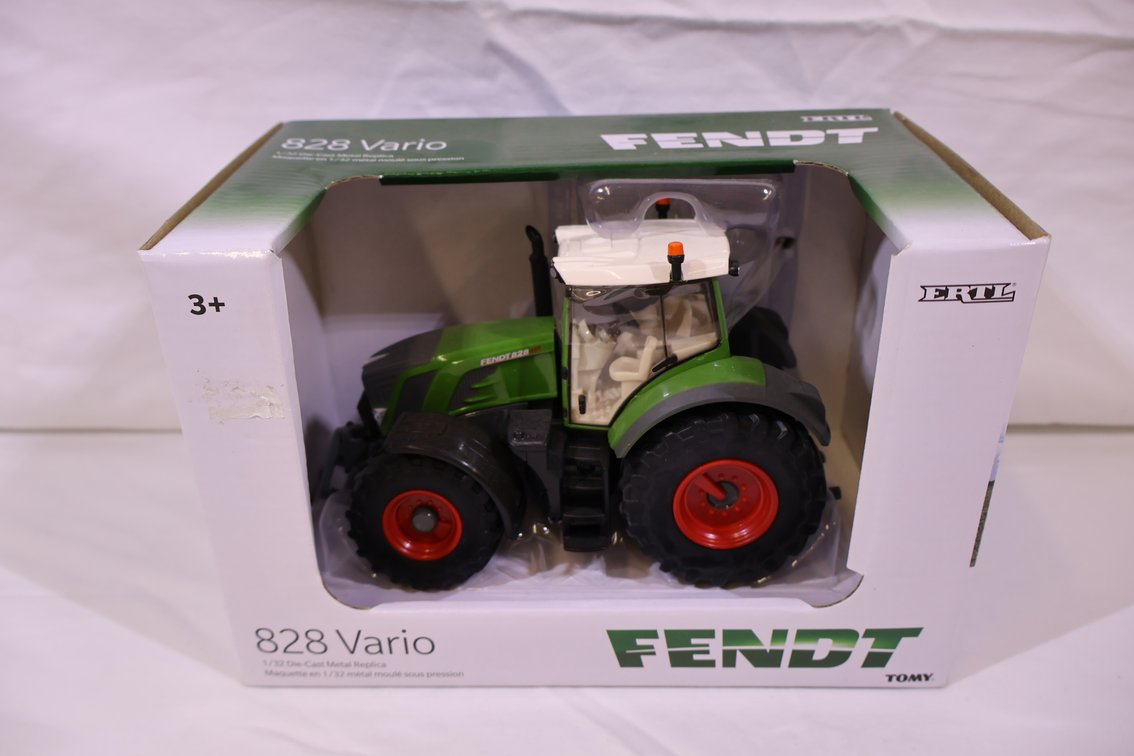 Fendt 828 Vario