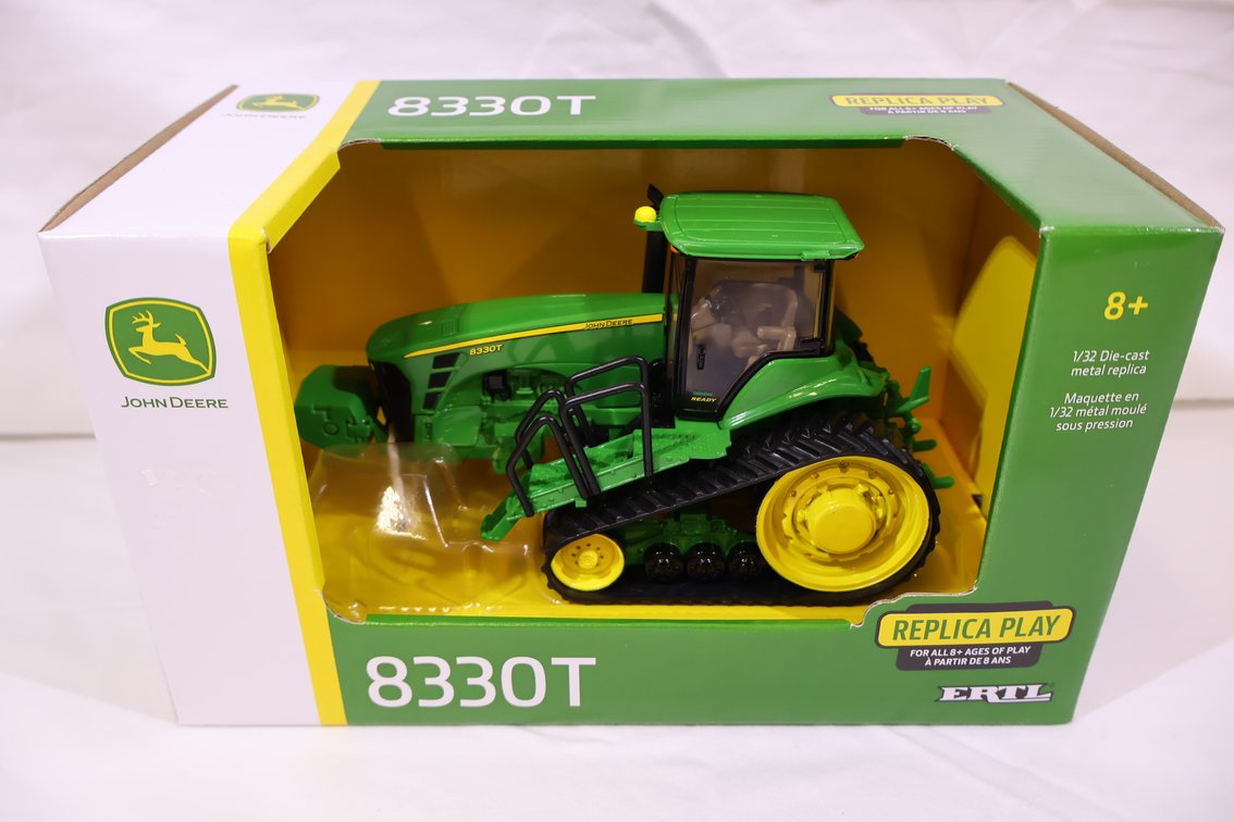 John Deere 8330T