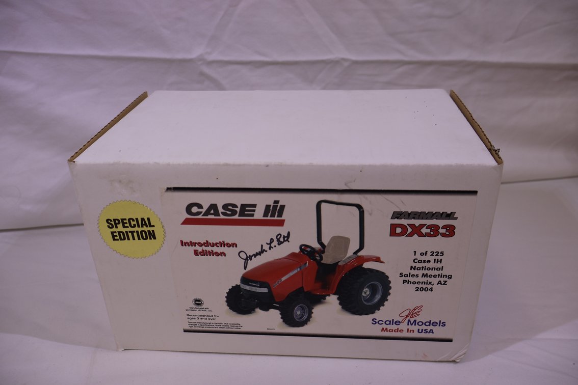 Case IH Farmall DX33