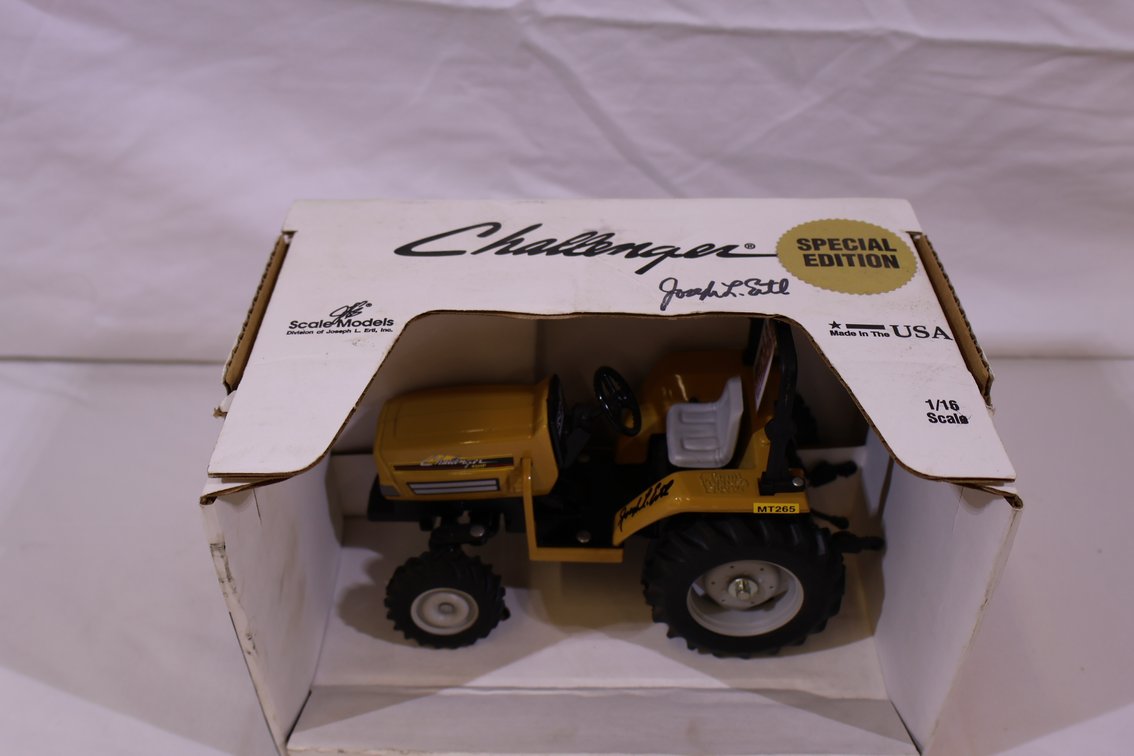 Challenger MT265