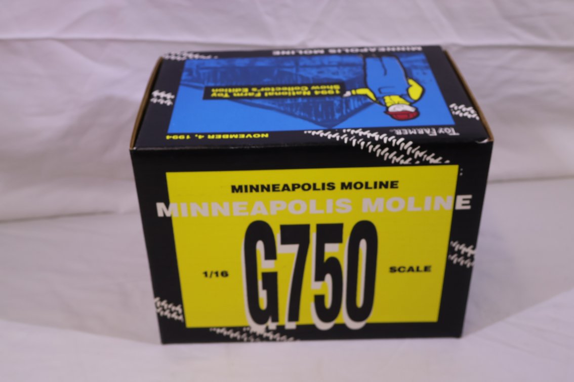 Minneapolis Moline G750