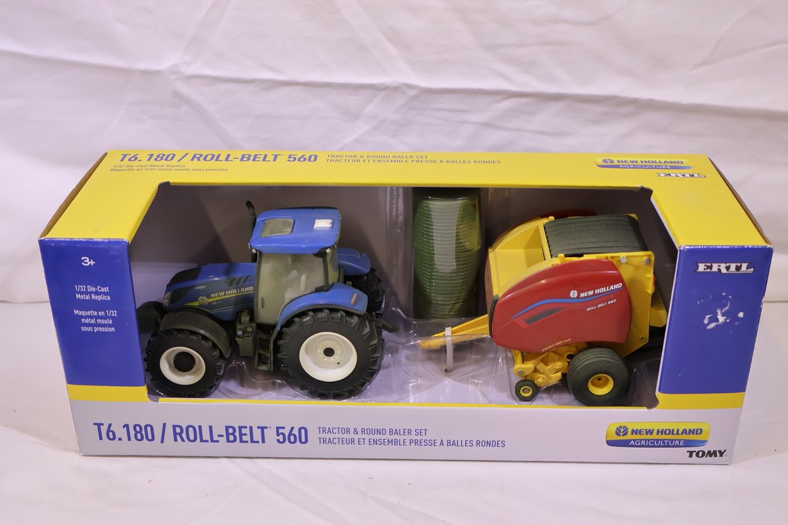 New Holland T6.180 w/ 560 Baler HAY DUST CHASER
