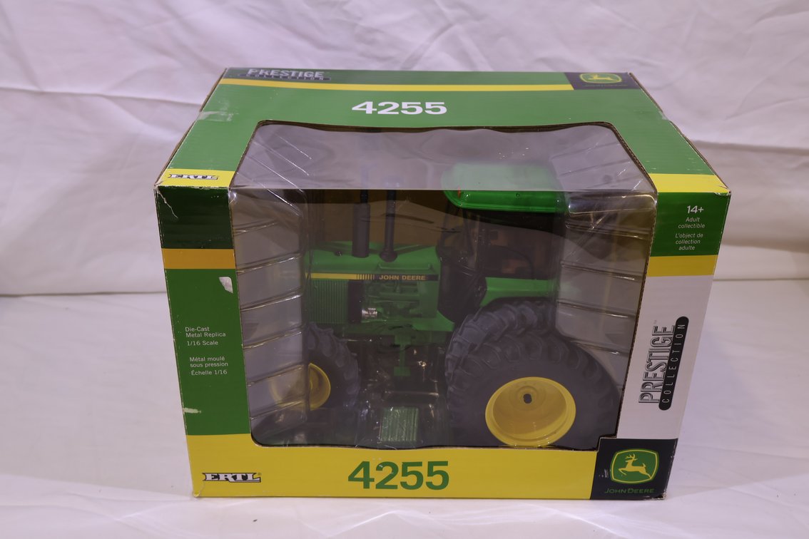 John Deere 4255