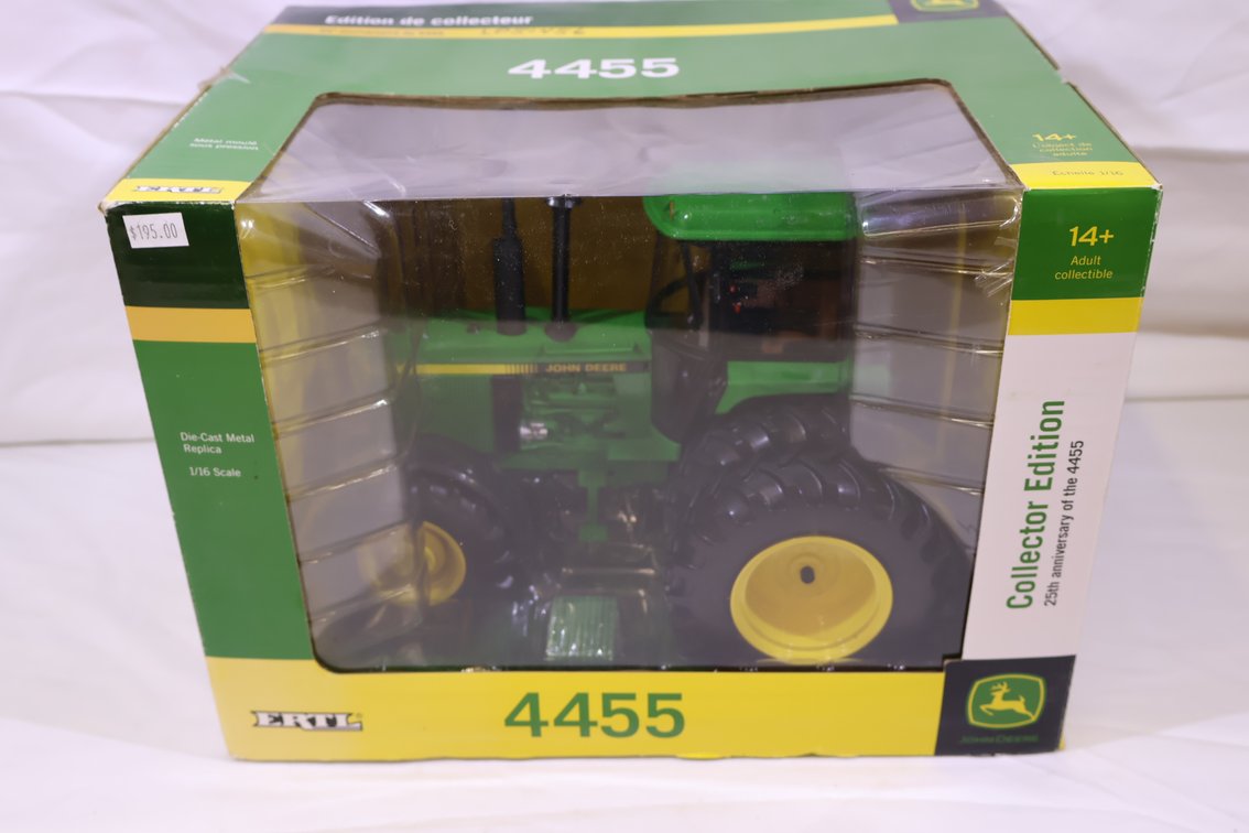 John Deere 4455