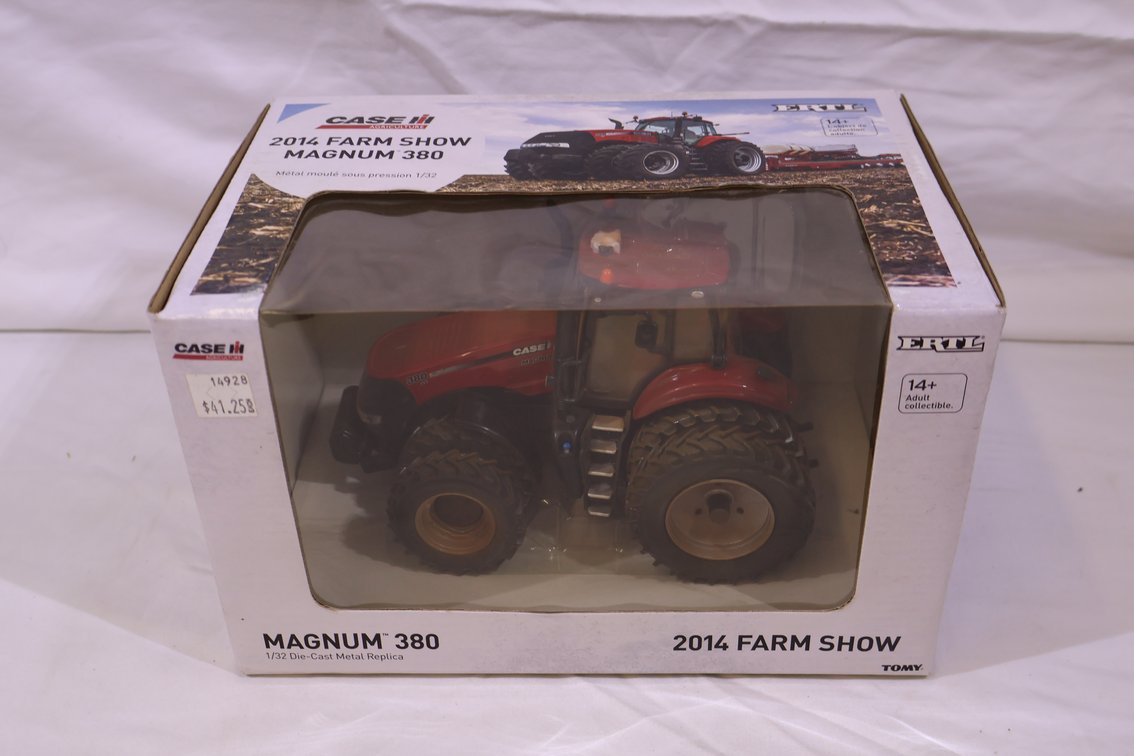 Case IH Magnum 380 DUSTY CHASER