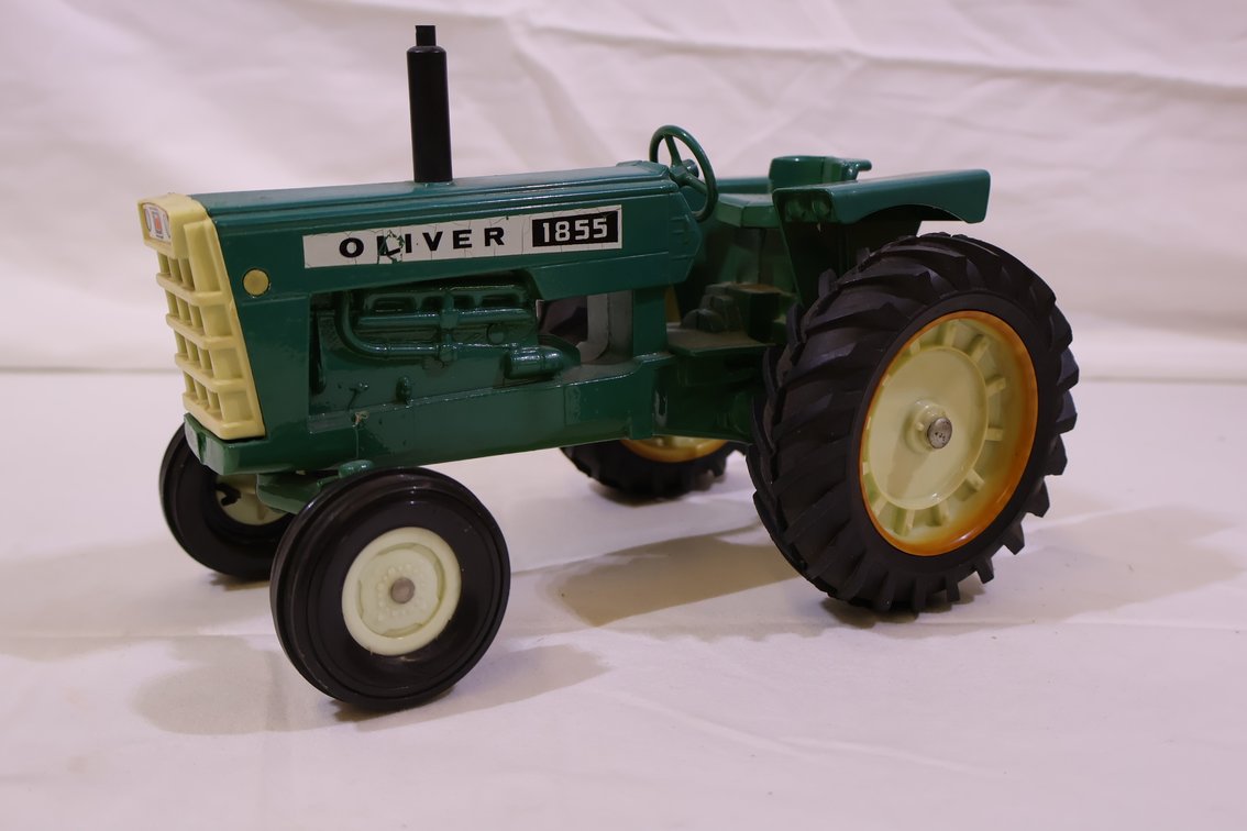 Oliver 1855 Window Version