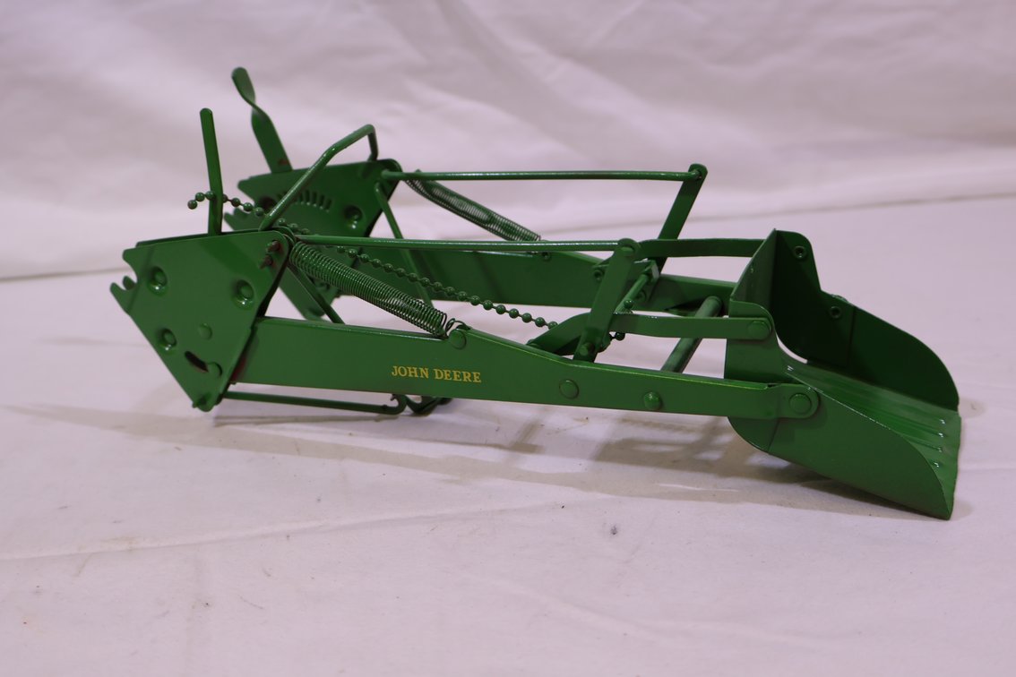 John Deere Loader
