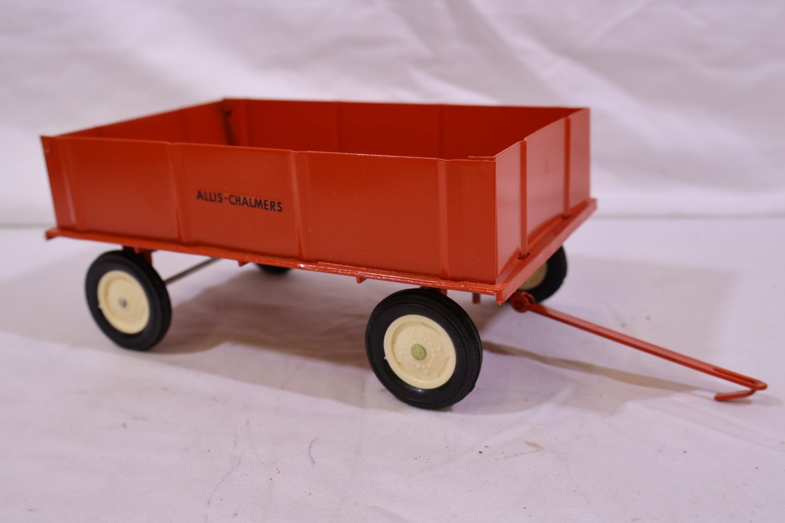 Allis Chalmers Barge Wagon