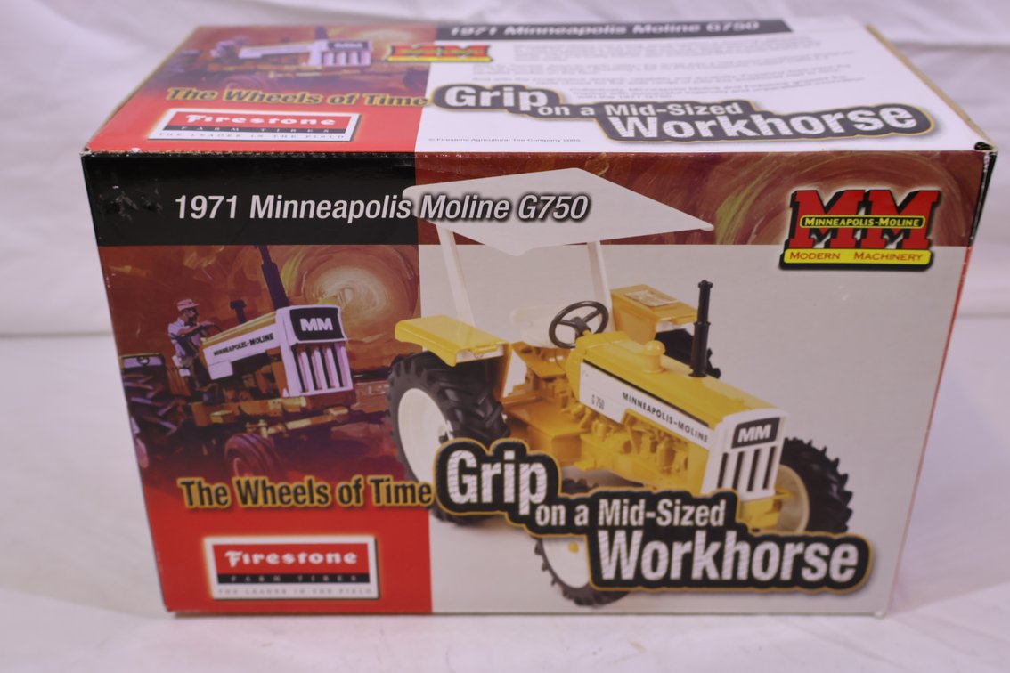 Minneapolis Moline G750