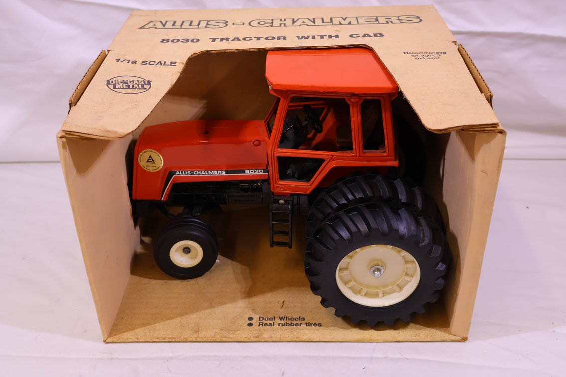 Allis Chalmers 8030