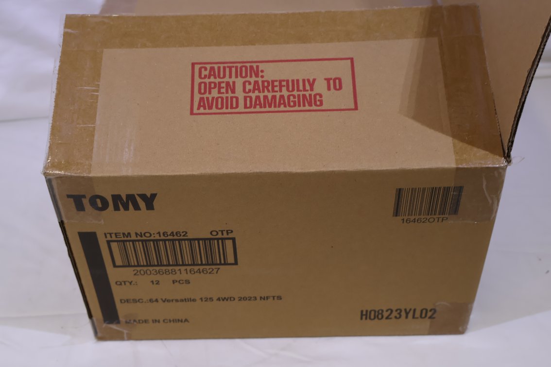 (12X)Versatile 125 4WD CASE LOT 12X THE BID