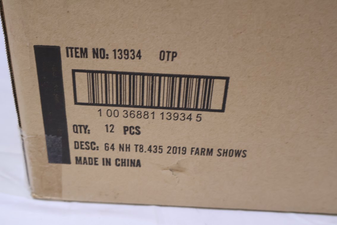 (12X)New Holland T8.435 CASE LOT 12X THE BID