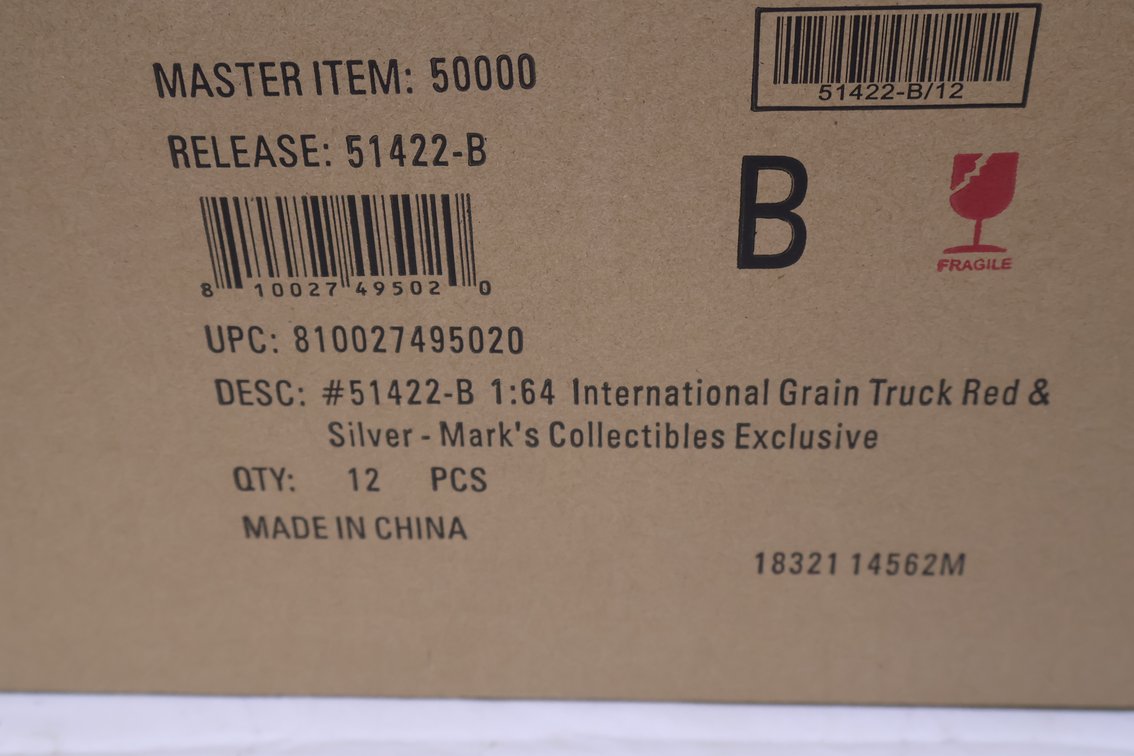 (12X)International Grain Truck Red and Silver CASE LOT 12X THE BID