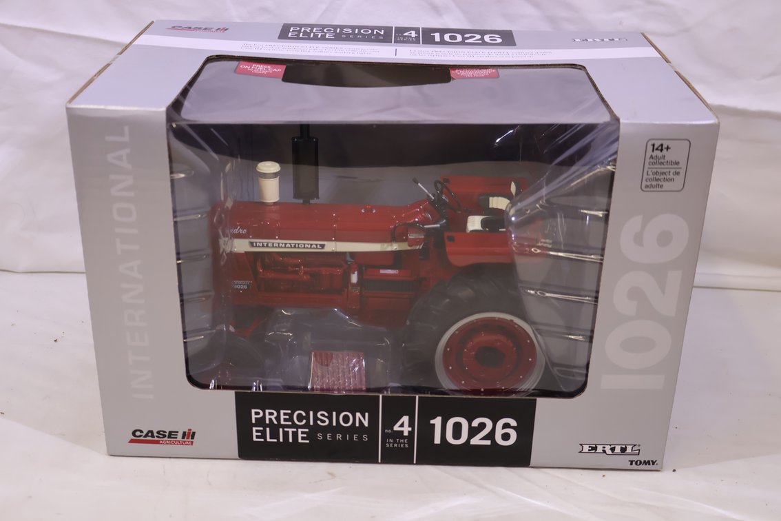 Farmall 1026 Hydro