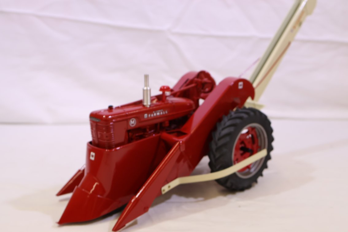 Farmall M with McCormick 2MH Picker