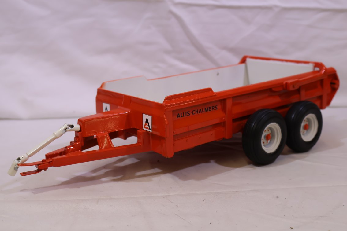 Allis Chalmers Manure Spreader