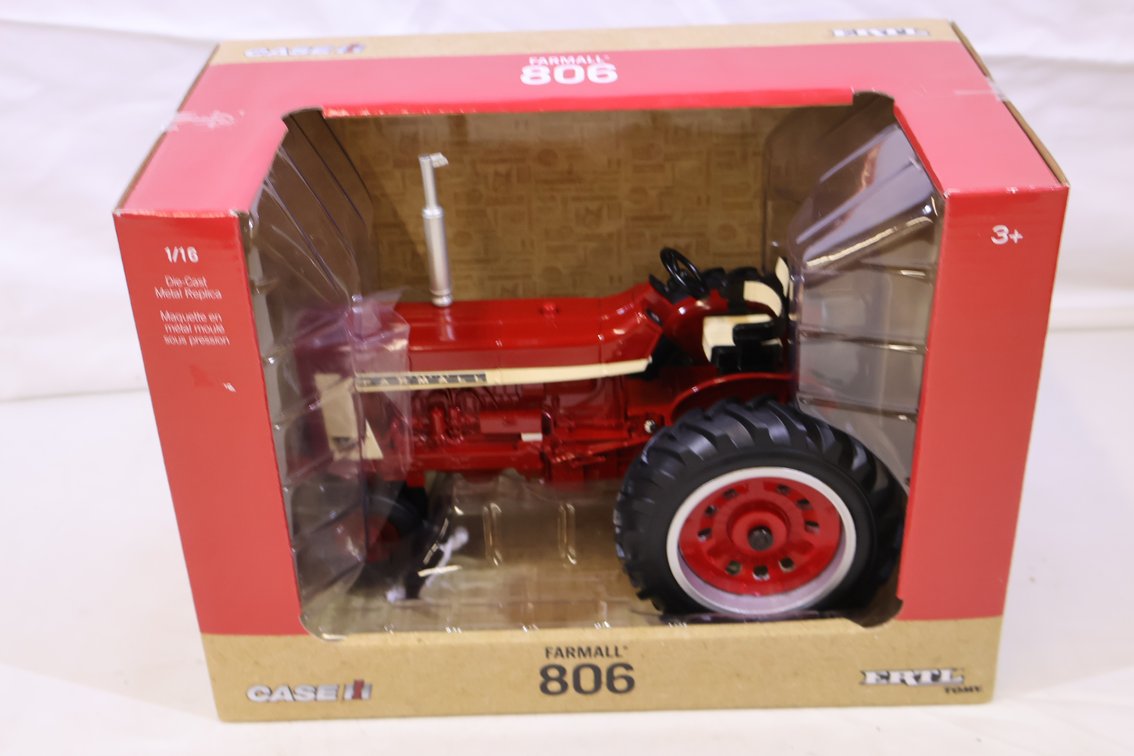 Farmall 806